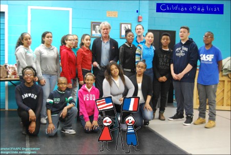 photo Grard Chambre, Thierry Jan and the children of the Kips Boys and Girls club